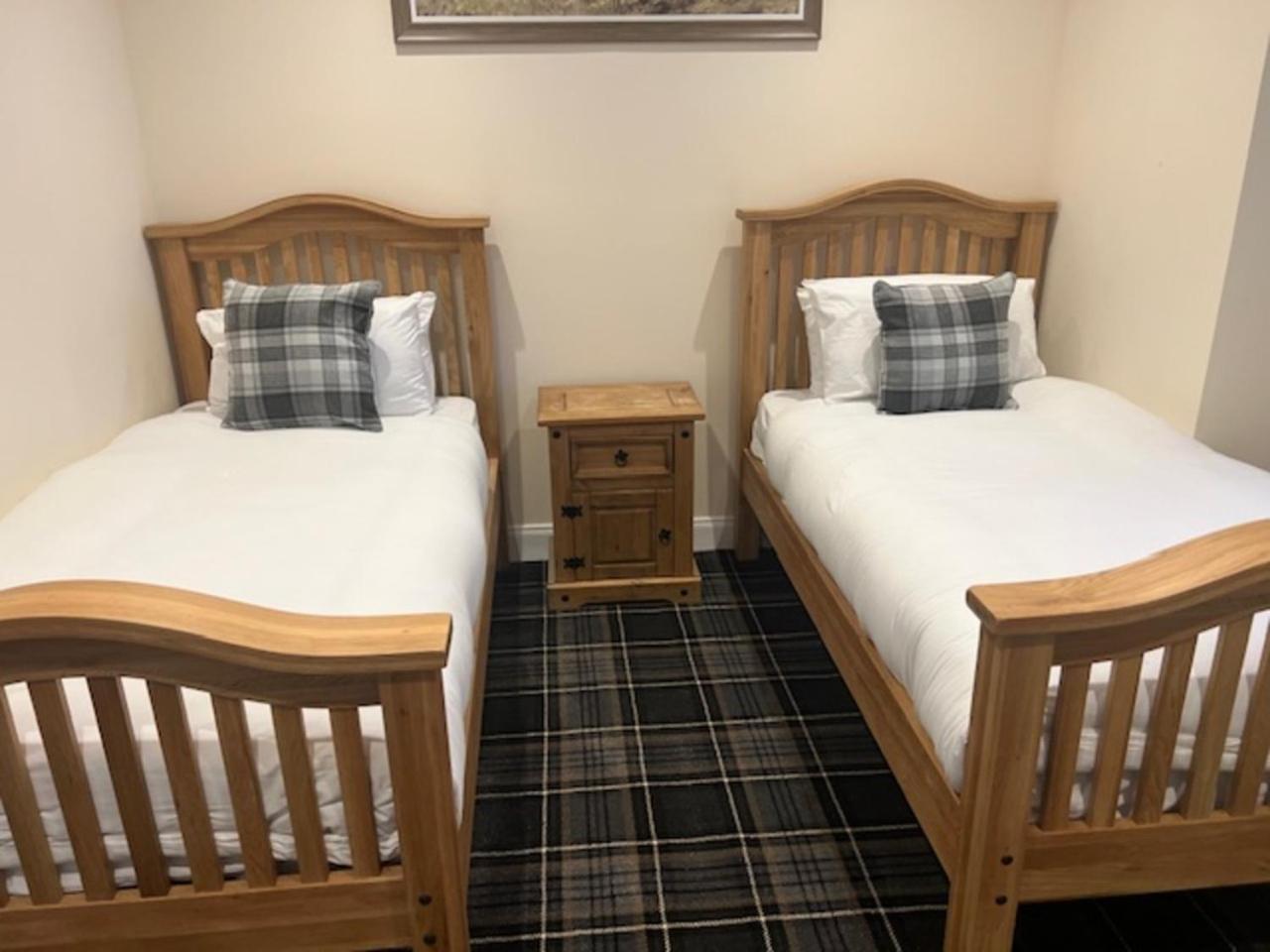 Waverley Inn Lodge Dingwall Zewnętrze zdjęcie